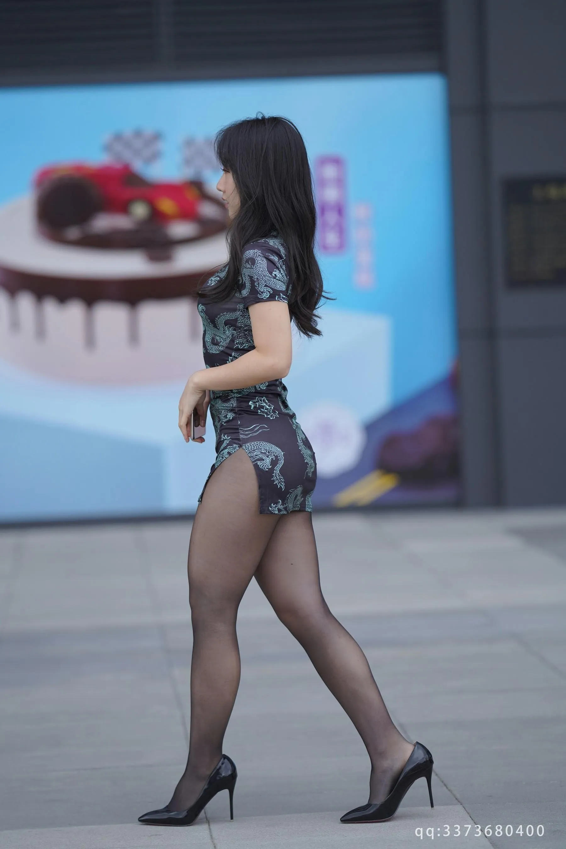 [魔镜街拍] NO.106 性感的黑丝改良旗袍少妇 [382P]插图